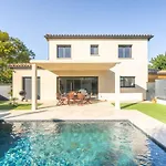 Maison Calme Avec Jardin Arles&nîmes à 20 Min Casa vacanze *