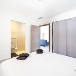 Maison Calme Avec Jardin Arles&nîmes à 20 Min